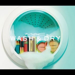 MAC cosmetics BNIB authentic WASH & DRY PIECES